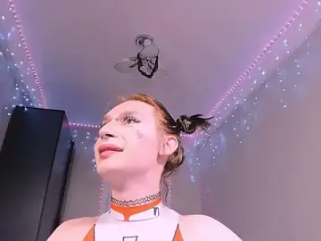 Stripchat Live Sex Cam of Mikaella_Nicole