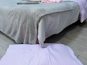 Stripchat Sex Cam of isa_lancaster