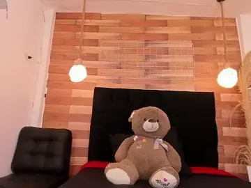 Stripchat Live Sex of Emily_brown04