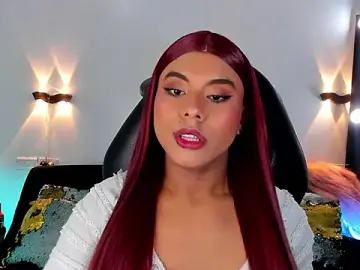 Stripchat Free Live Porn of Emili_Roux