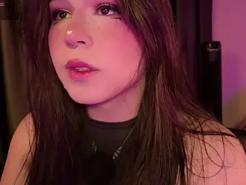 Stripchat Free Live Porn of Yuri_Stars