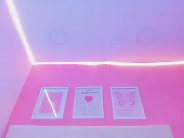 Stripchat Adult Webcam of Willow_Wright