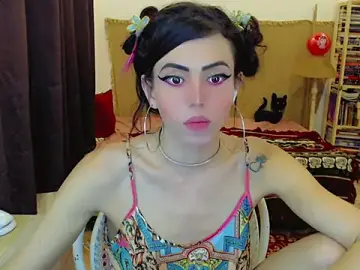 Stripchat Sex Cam of Sophie_Fantasys