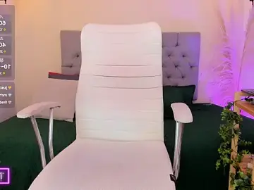 Stripchat Sex Cam of Maite_Smith_