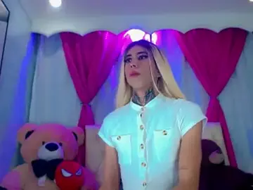 Stripchat Free Porn Cam of Julia_Bulette1