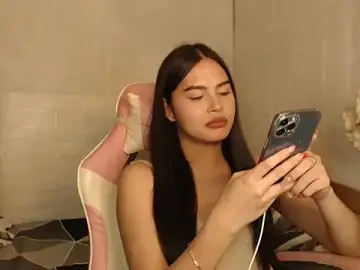 Stripchat Live Sex Cam of Ashely_Lewis