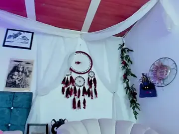 Stripchat Sex Cam of bathory_vamps