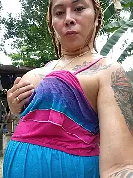 Stripchat Sex Cam of Fayola_Beatrix