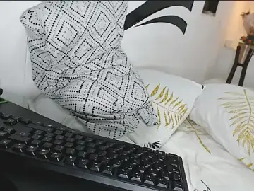 Stripchat Sex Chat of yina-rosse