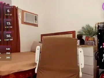 Stripchat Sex Cam of Lustrous_Nathalie