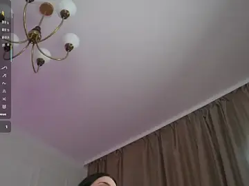 Stripchat Live Sex Cam of Sweet_Jealousy