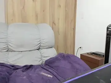 Stripchat Live Sex Cam of xspecialoomx