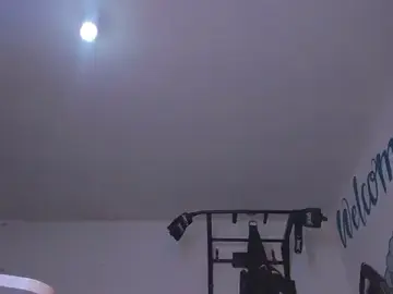 Stripchat Watch Live Sex Cams of Lanna_big33