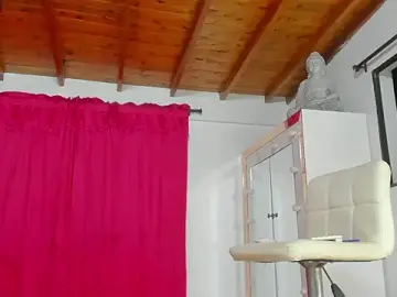 Stripchat Best Webcam of emily_hornett