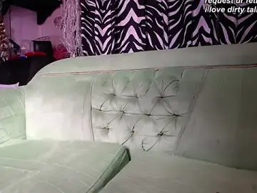 Stripchat Nude Webcam of mia_beatles