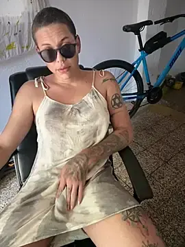 Stripchat Best live sex cam show of alicetgirlbr