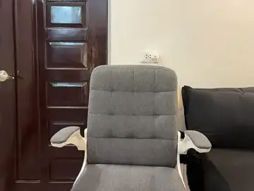 Stripchat Free Porn Cam of Your_sweetnaughty143