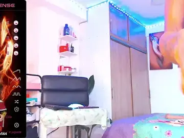 Stripchat Adult Video Chat of Hotgiirl_1