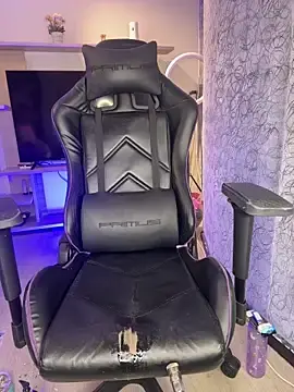 Stripchat Adult Webcams of saracaball_