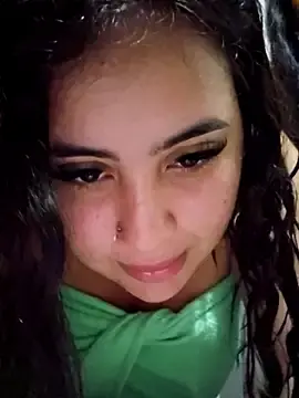 Stripchat Sex Cam of Kylei_grace