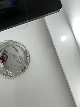 Stripchat Free Porn Cam of tsvivianaxxxxxxxx