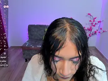 Stripchat Adult Webcam of CamilaHarperr_