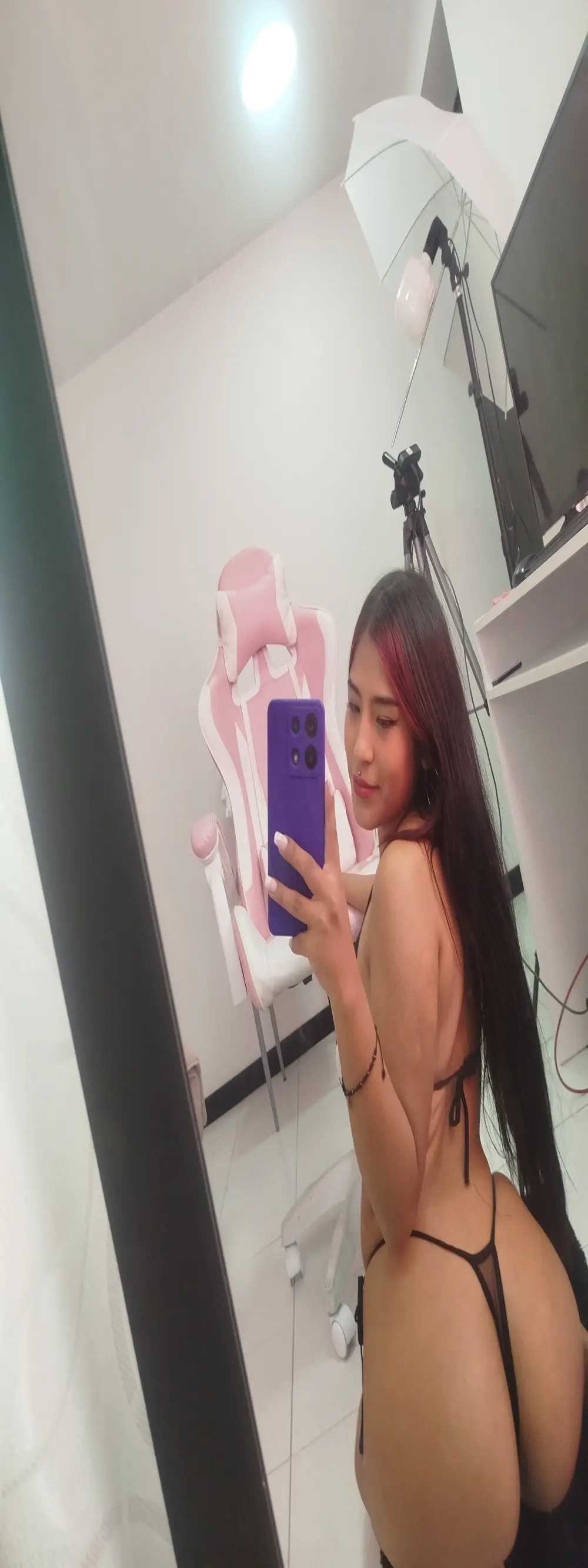 Naami_
