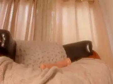 Stripchat Best Webcam of isabelsexysmile_