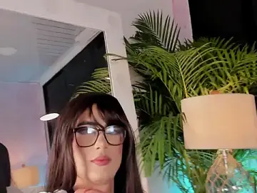 Stripchat Adult Webcams of JESSI_NAOMI