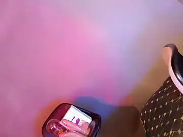 Stripchat Free Porn Cam of coffe_cat28