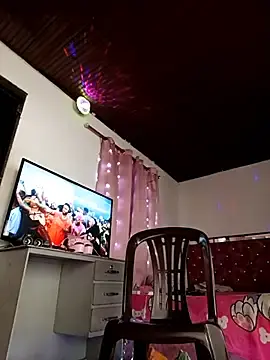 Stripchat Live Sex Cam of TRANS_COLOMBIA