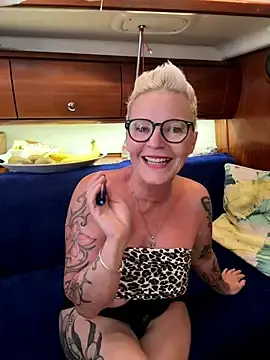 Stripchat Adult Webcam of German_Milf