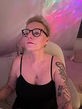 Stripchat Best live sex cam show of German_Milf