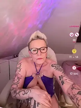 Stripchat Watch Live Sex Cams of German_Milf