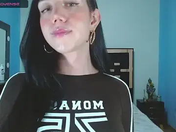 Stripchat Sex Cam of karla_zambrano