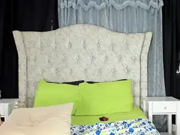 Stripchat Live Porn of aleja_spearsx