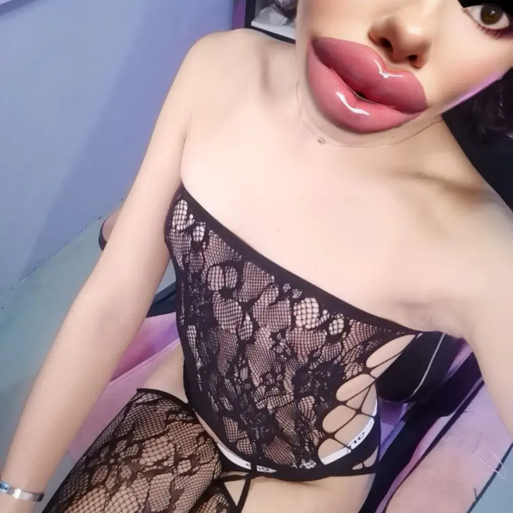 girlyteengrl