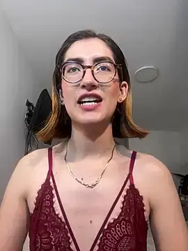 Stripchat Best live sex cam show of rousseblossom