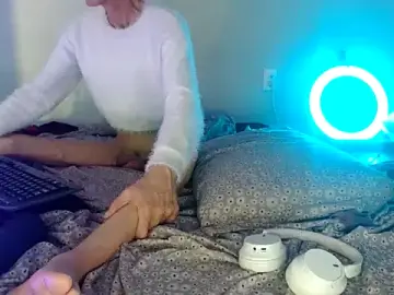 Stripchat Live Sex of Taylorsexbot