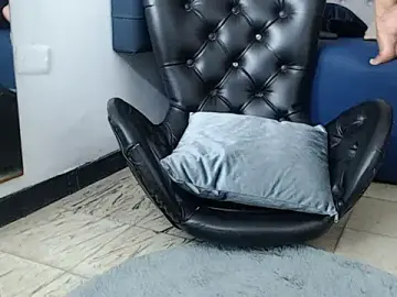 Stripchat Free Porn Cam of chanel_grant