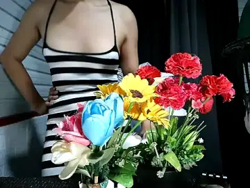 Stripchat Adult Webcams of xwildflowerx