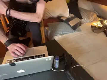 Stripchat Sex Chat of alexheels_boots