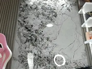 Stripchat Free Porn Cam of Loren_Baker