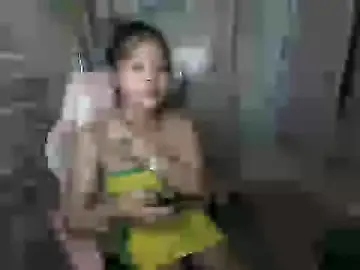 Stripchat Adult Webcam of young_salsalita