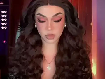 Stripchat Sex Cam of madam_agnes1