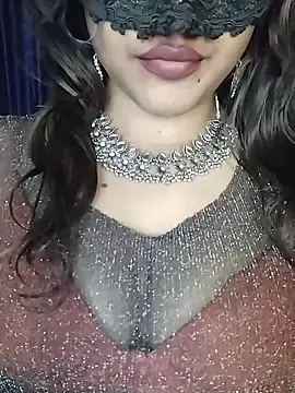 Stripchat Nude Webcam of SEXYY_TRANSY_WITH_GIRL