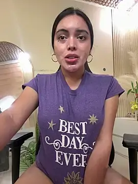 Stripchat Live Sex Cam of TS-SimplyTheBest