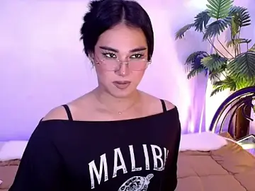 Stripchat Free Live Porn of magnificent_kitana