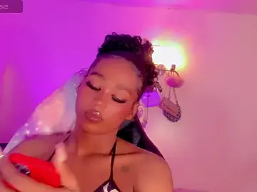 Stripchat Live Sex of naomy__xx