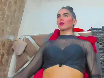 Stripchat Live Sex Cam of hannabigdirty